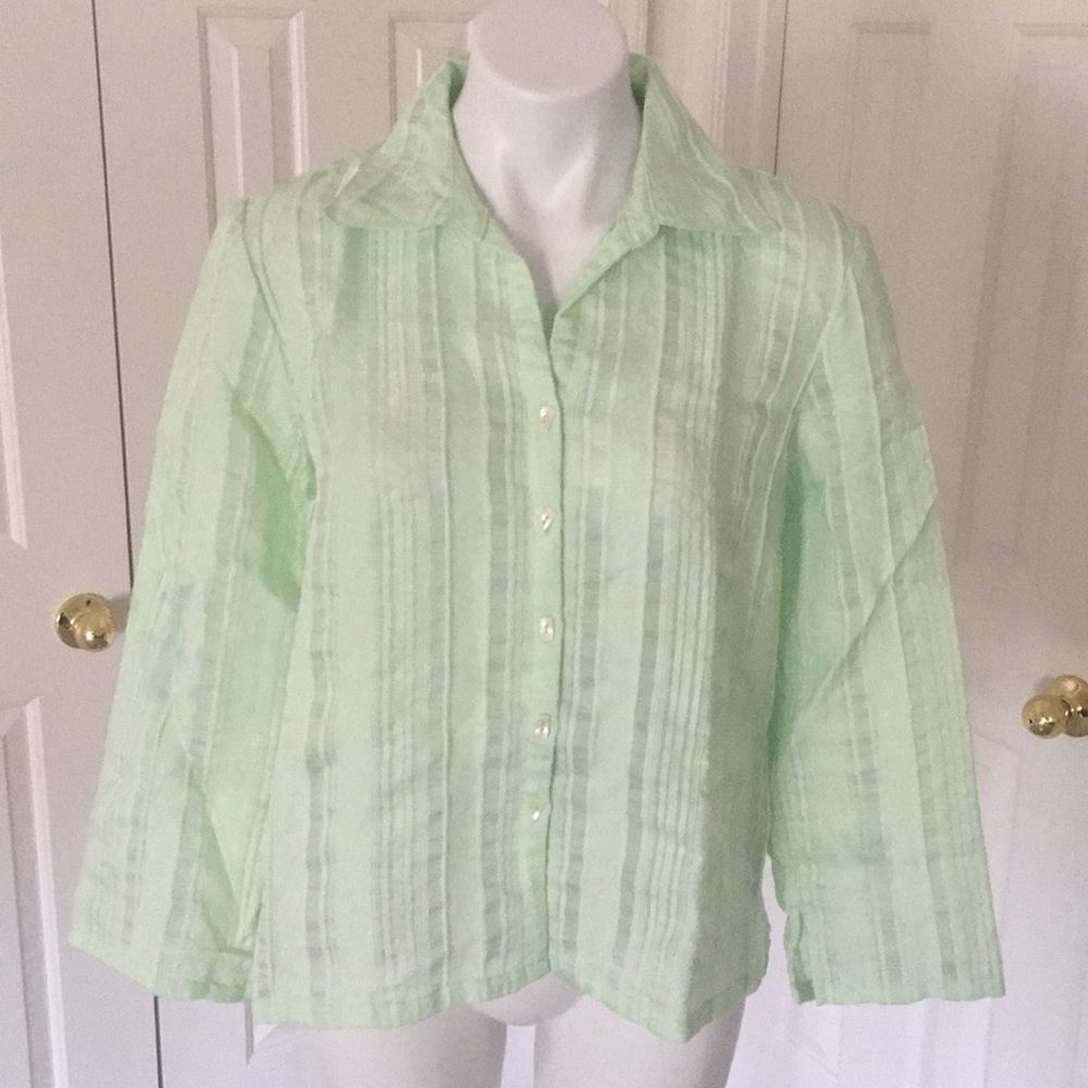 JH Collectibles Petite Top